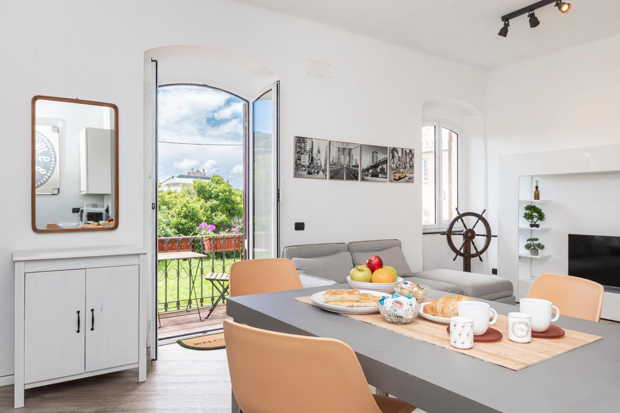 Spacious 3-bedroom - 10 Min To Center & 5 Min To Gaslini Hospital Appartement *