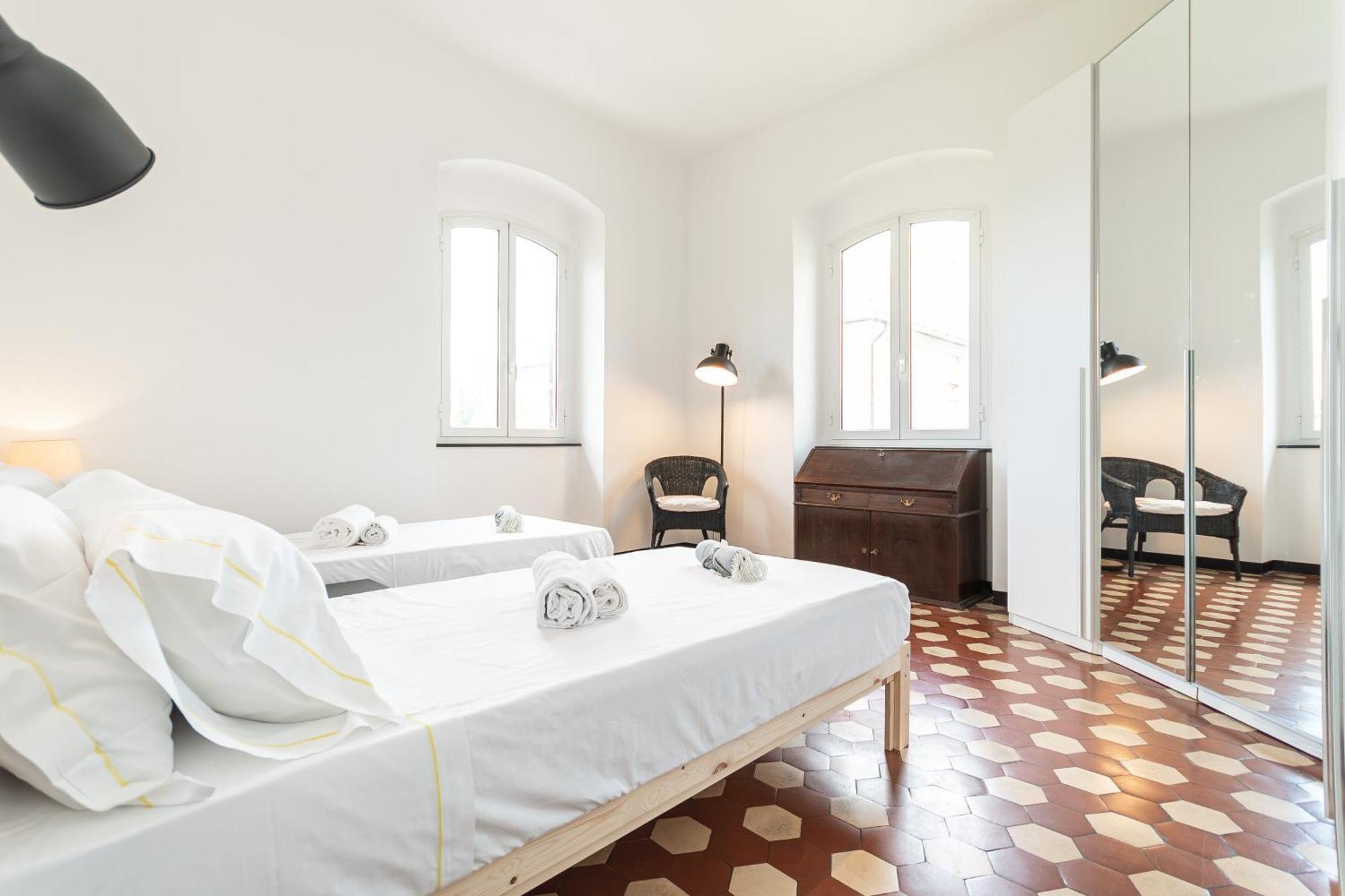 Spacious 3-bedroom - 10 Min To Center & 5 Min To Gaslini Hospital Appartement