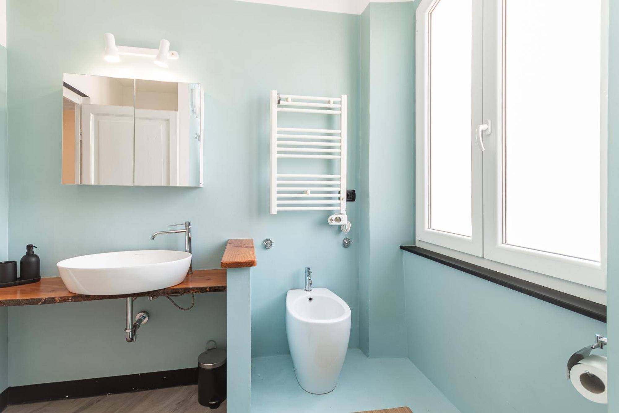 Spacious 3-bedroom - 10 Min To Center & 5 Min To Gaslini Hospital Appartement